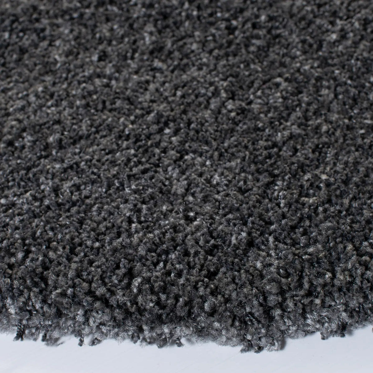 Safavieh Shag 6'-7" x 6'-7" Rug in Dark Grey