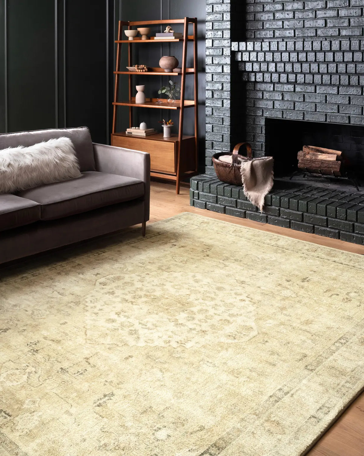 Loloi Rosette Ros-05 Sand/Ivory Rugs - room scene 1