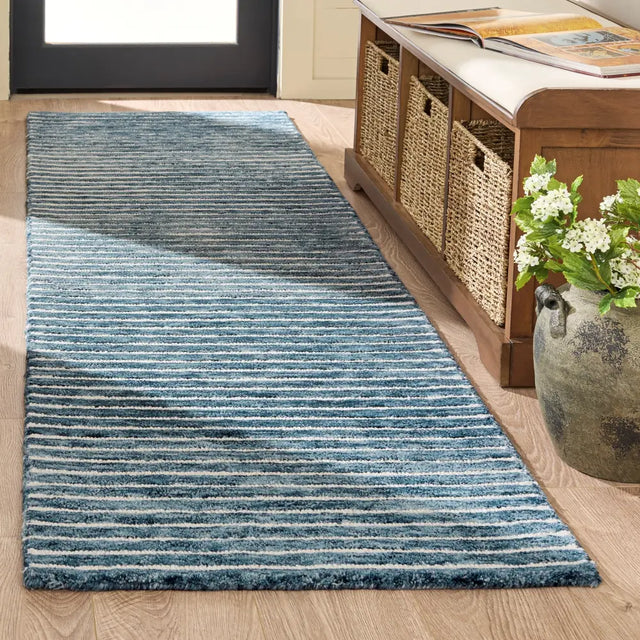 Safavieh Ebony 2'-3" x 8'-0" Rug in Blue