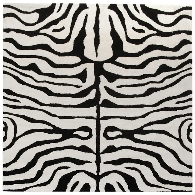 Safavieh Soho 6'-0" x 6'-0" Rug in Black / White