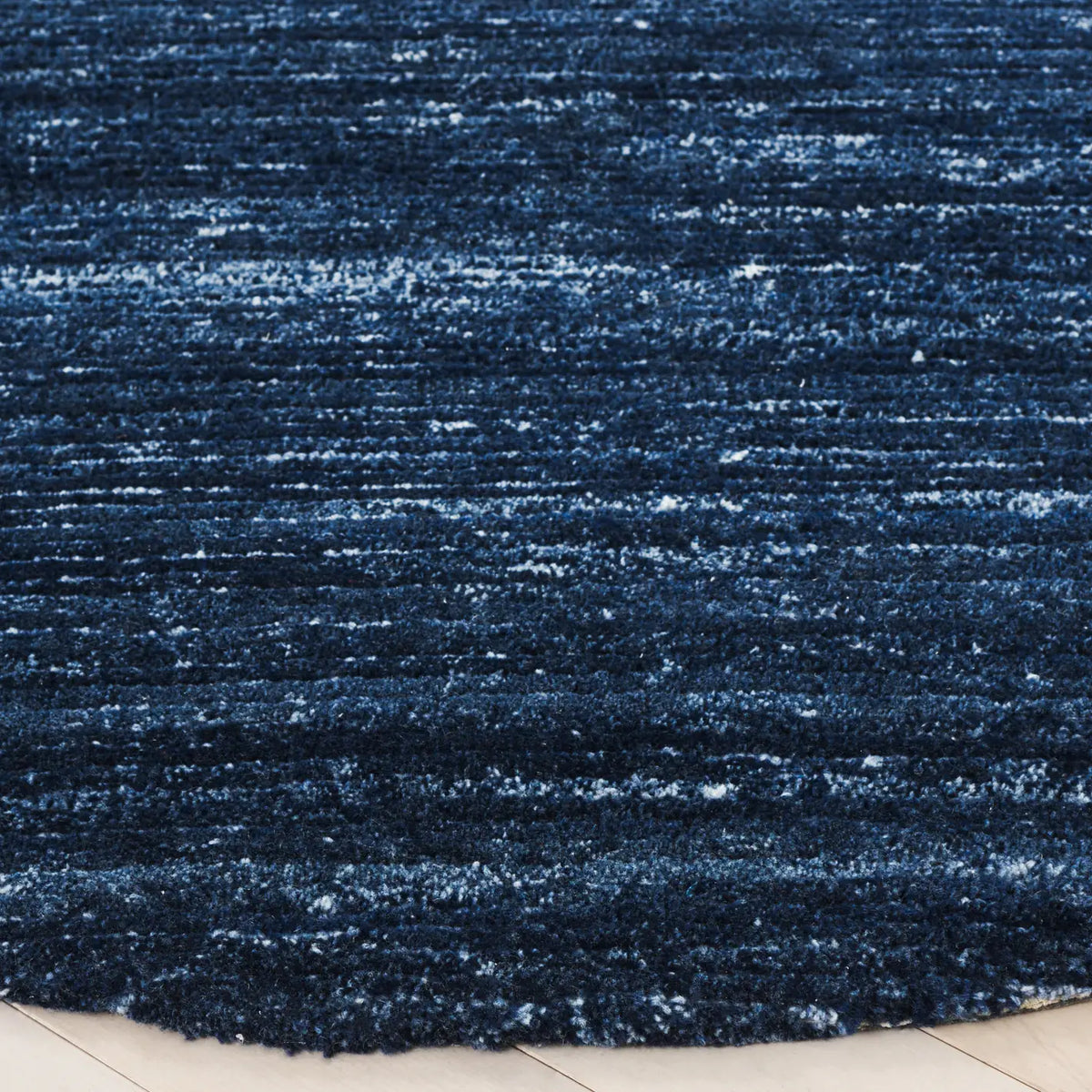 Safavieh Mirage 6'-0" x 6'-0" Rug in Blue
