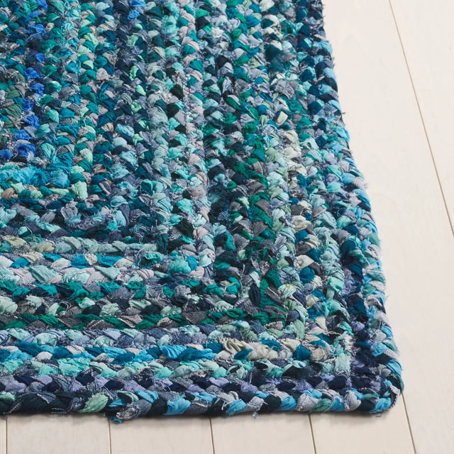 Safavieh Braided 4'-0" x 6'-0" Rug in Teal / Blue
