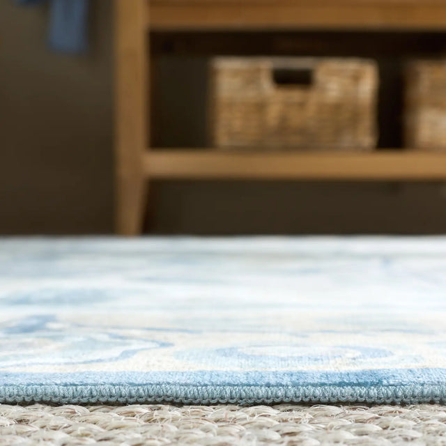 Safavieh Martha Stewart Washable 5'-0" x 7'-0" Rug in Ivory / Light Blue