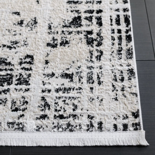 Safavieh Mila 4'-0" x 6'-0" Rug in Black / Ivory