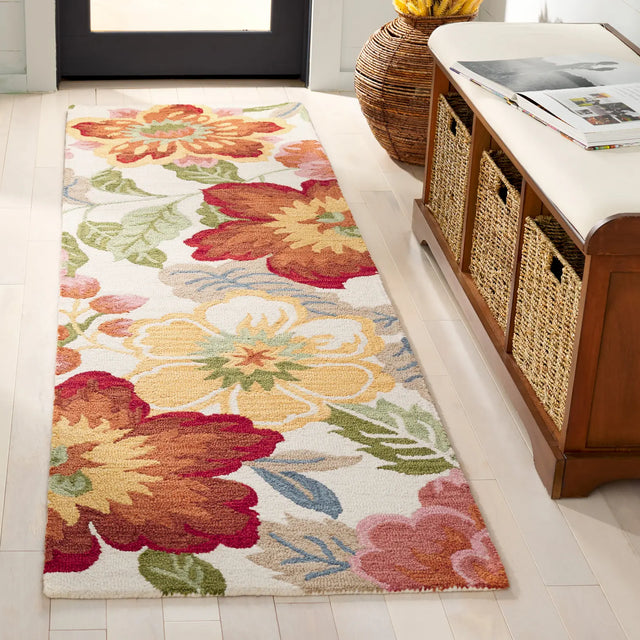 Safavieh Chelsea 2'-3" x 8'-0" Rug in Ivory / Pink