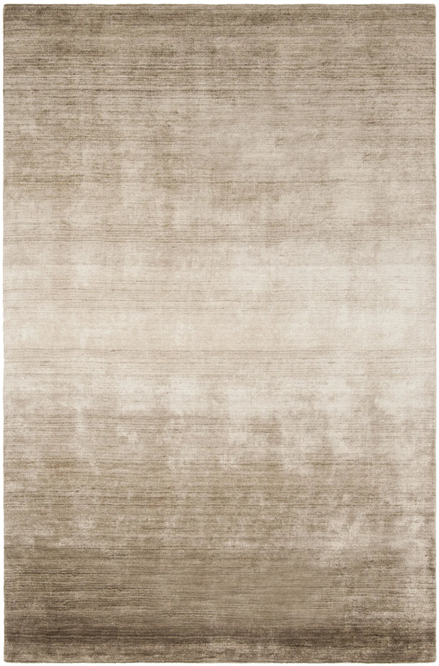 Safavieh Mirage 6'-0" x 9'-0" Rug in Champagne