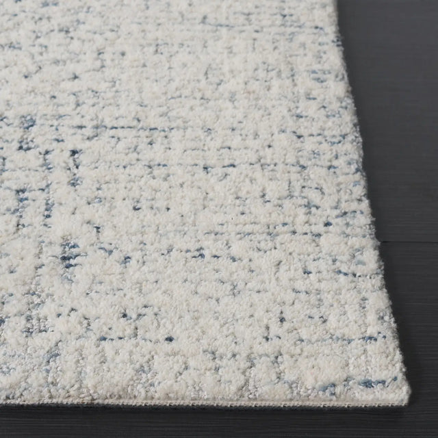 Safavieh Ebony 4'-0" x 6'-0" Rug in Ivory / Blue
