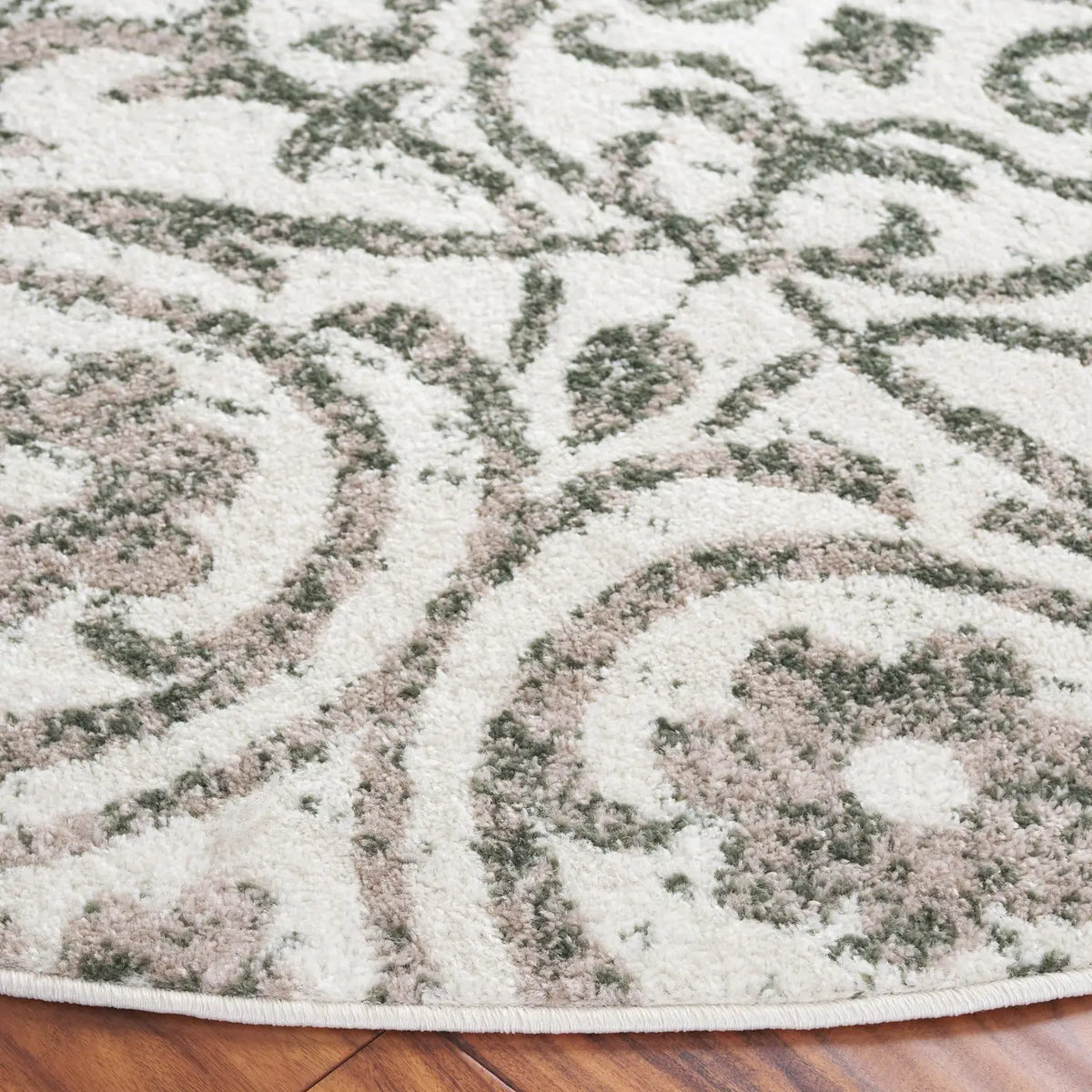 Safavieh Adirondack 6'-0" x 6'-0" Rug in Ivory / Dark Green