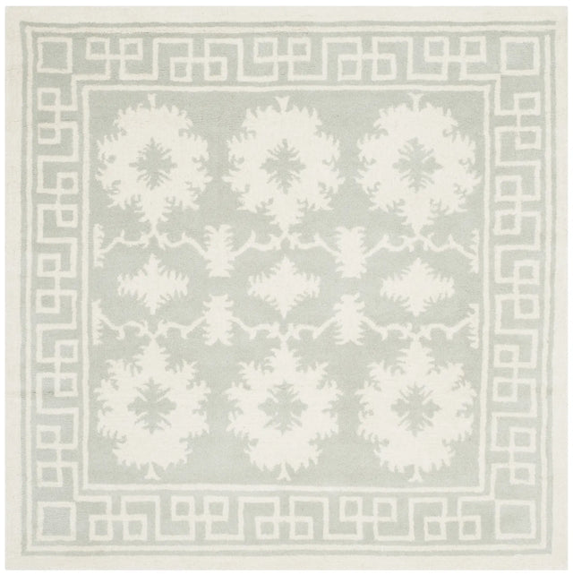Safavieh Bella 5'-0" x 5'-0" Rug in Grey / Ivory