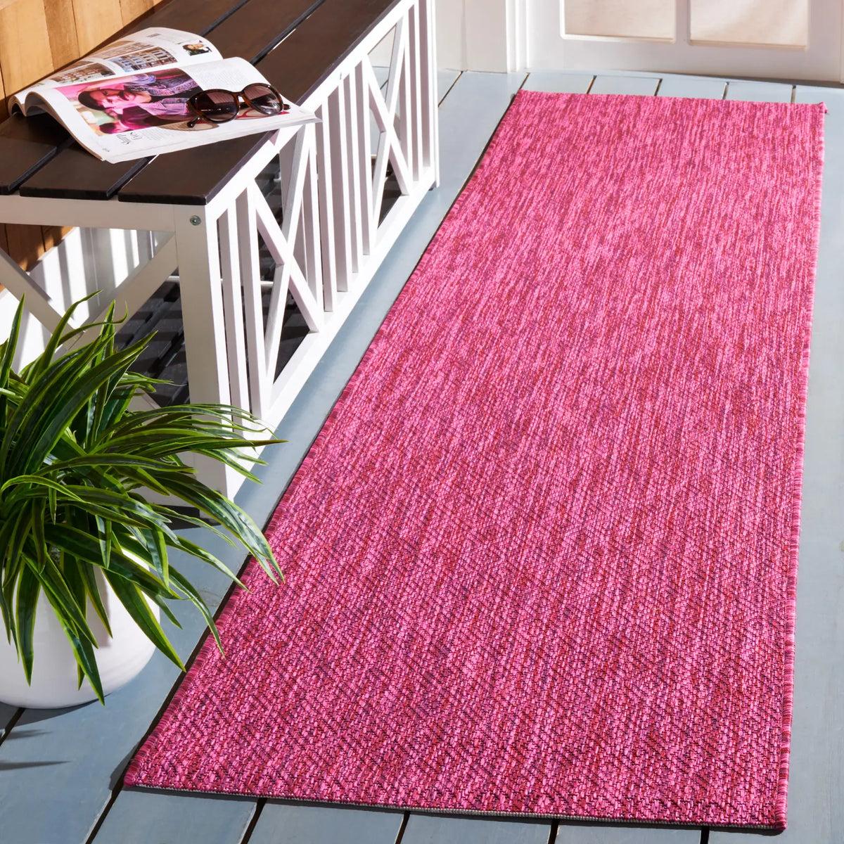 Safavieh Courtyard 2'-3" x 8'-0" Rug in Red