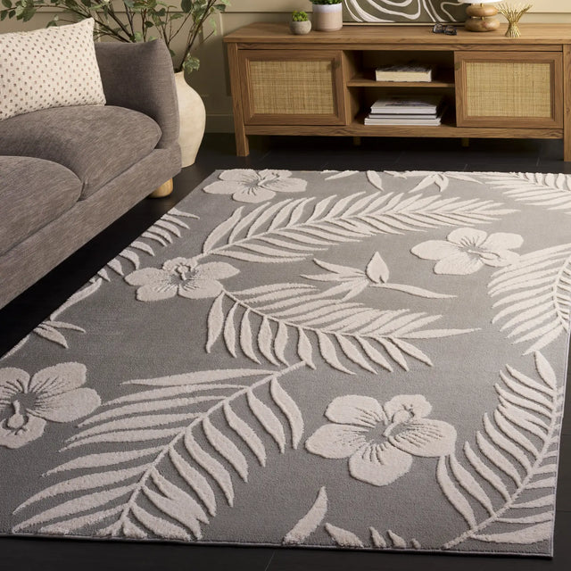 Safavieh Versailles 4'-0" x 6'-0" Rug in Grey / Beige