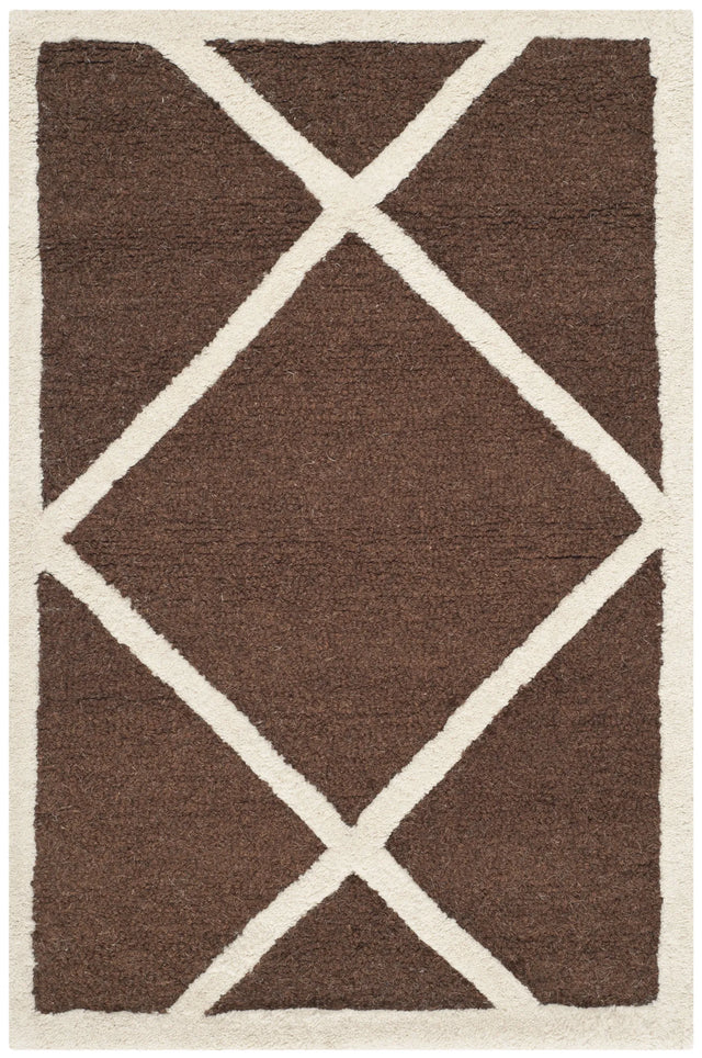 Safavieh Cambridge 2'-0" x 3'-0" Rug in Dark Brown / Ivory