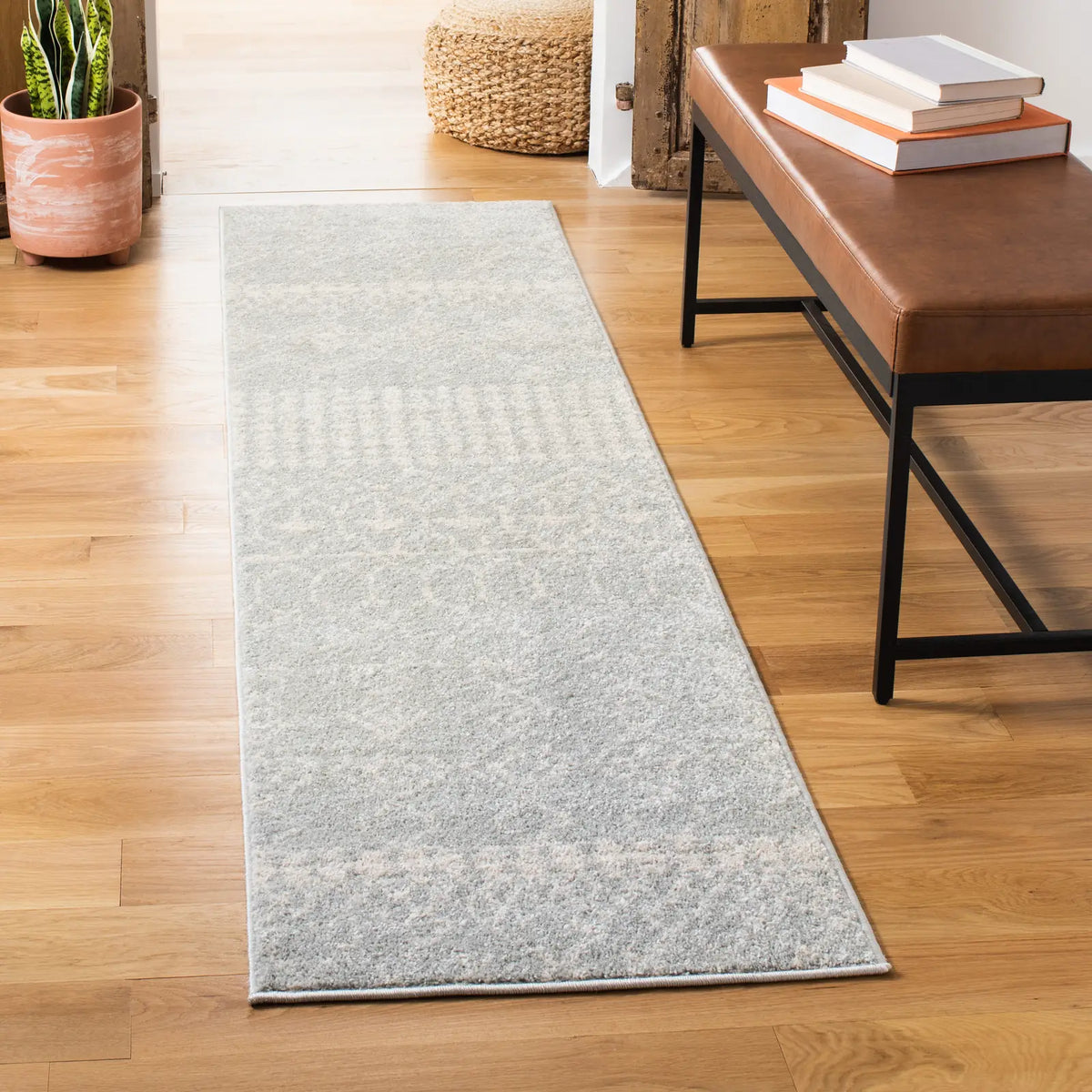 Safavieh Tulum 2'-0" x 11'-0" Rug in Light Grey / Ivory