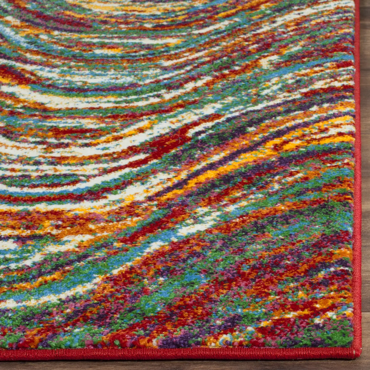 Safavieh Aruba 4'-0" x 6'-0" Rug in Multi