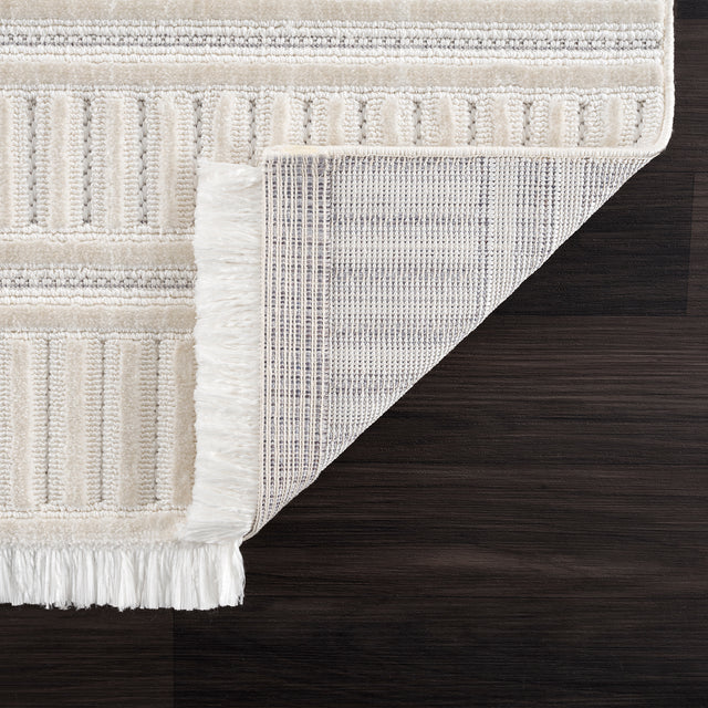 United Weavers Chelsea Yeager White (2920-81499) Rug