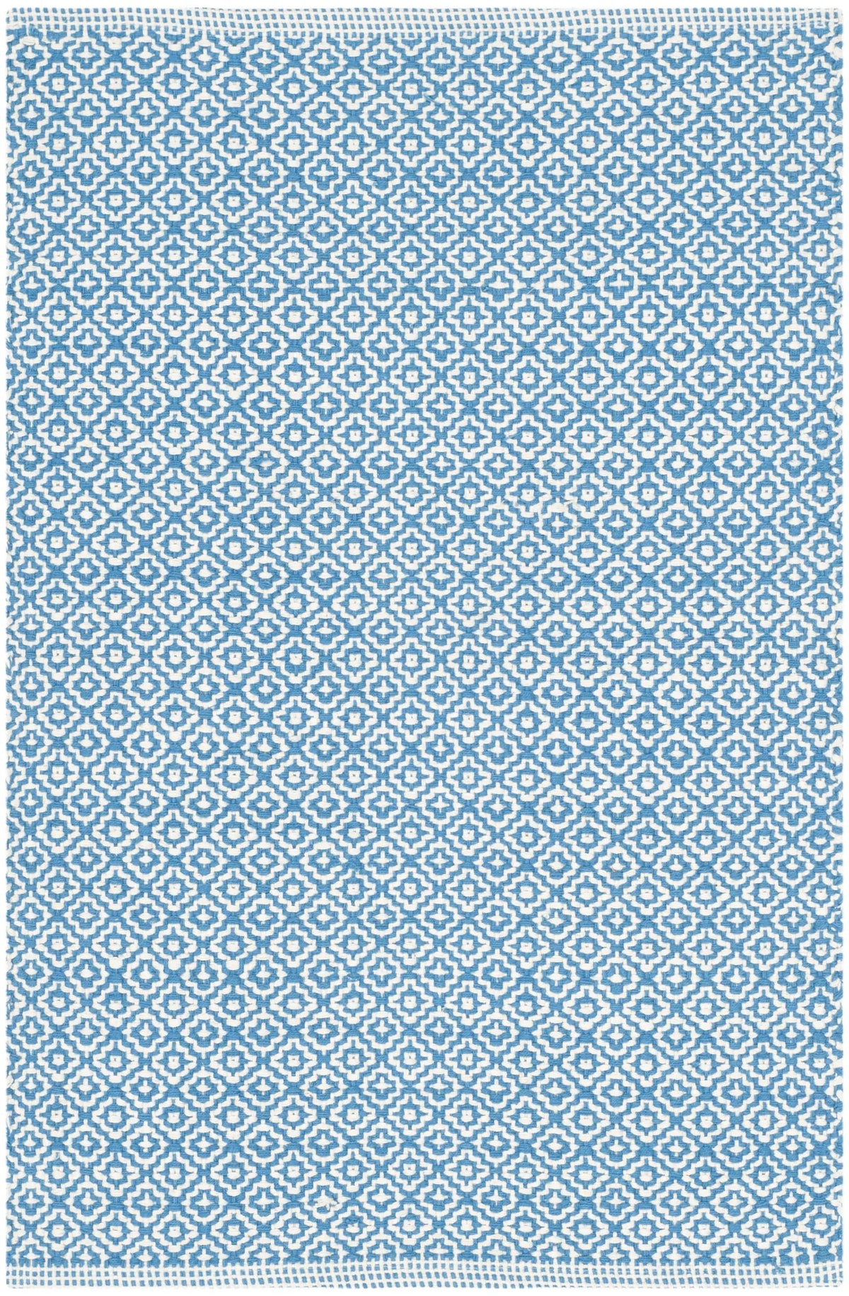 Safavieh Montauk 2'-6" x 4'-0" Rug in Ivory / Blue