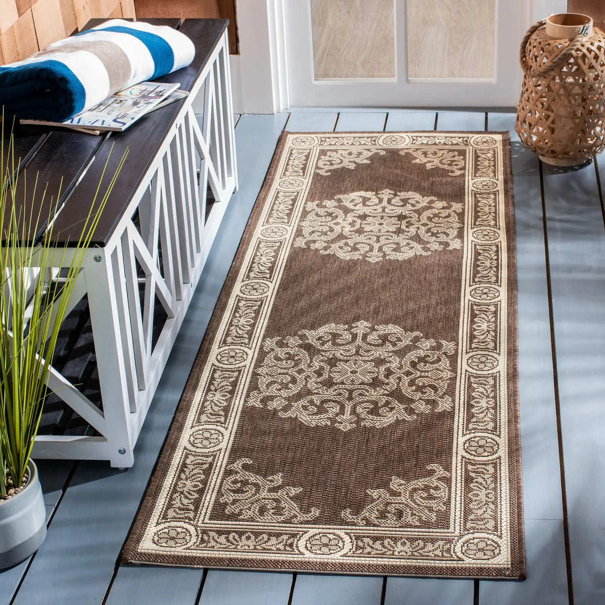 Safavieh Courtyard 2'-3" x 10'-0" Rug in Chocolate / Natural