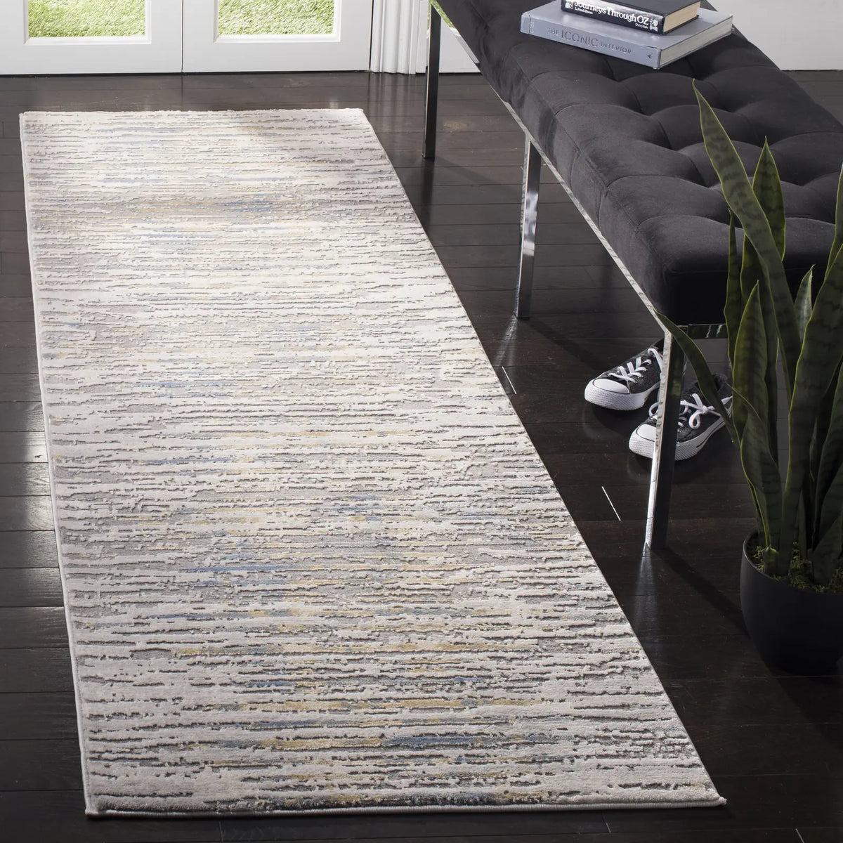 Safavieh Meadow 100 2'-7" x 8'-0" Rug in Grey / Gold