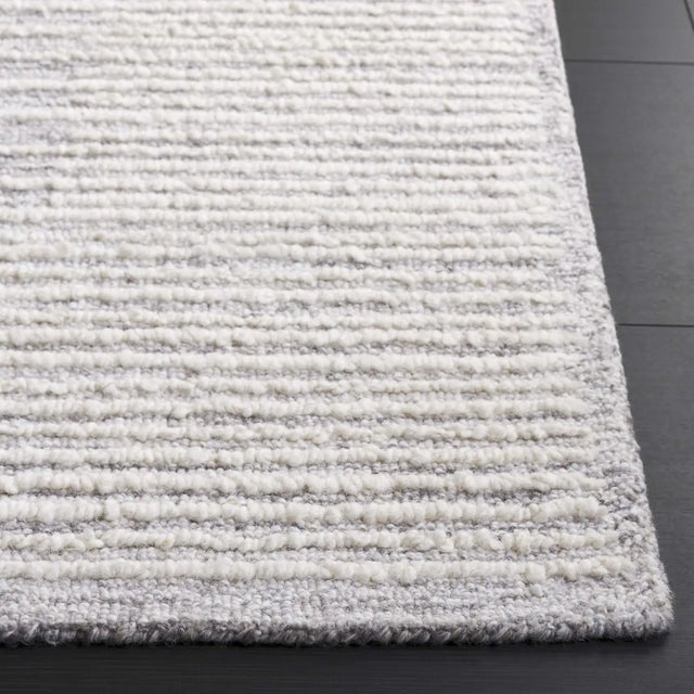 Safavieh Abstract 4'-0" x 6'-0" Rug in Grey / Ivory