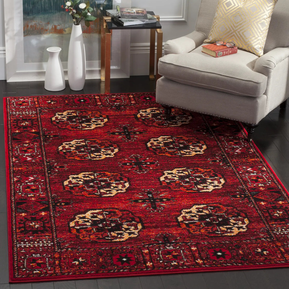 Safavieh Vintage Hamadan 4'-0" x 6'-0" Rug in Red / Multi