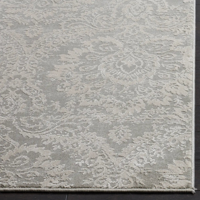 Safavieh Princeton 5'-3" x 7'-6" Rug in Grey / Beige