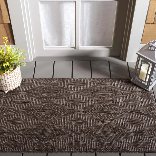 Safavieh Courtyard 2'-0" x 3'-7" Rug in Brown / Brown