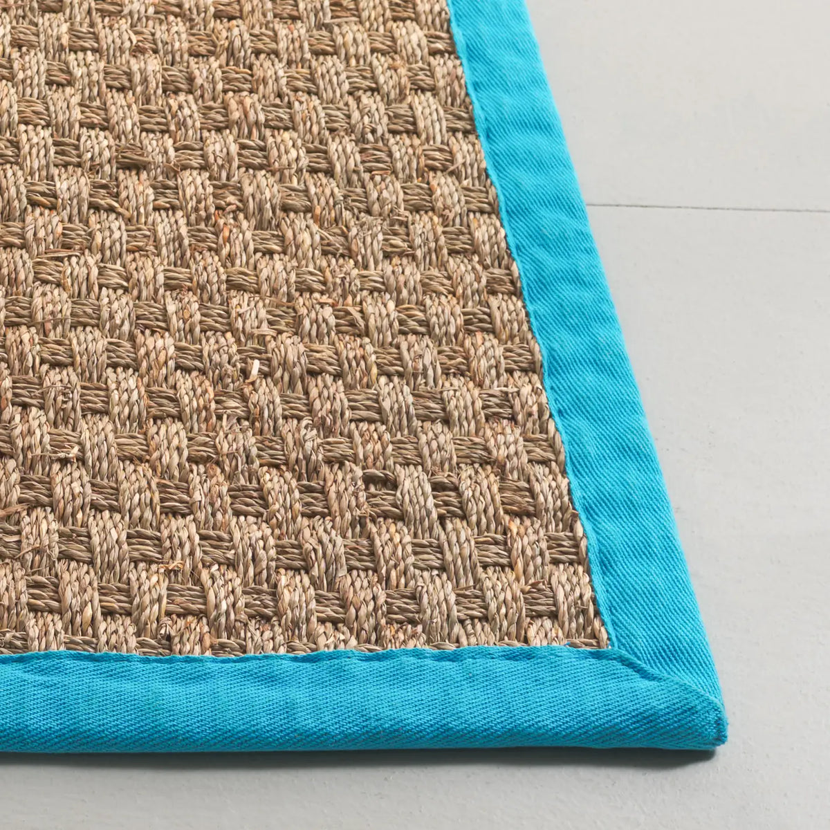 Safavieh Natural Fiber 4'-0" x 6'-0" Rug in Natural / Turquoise