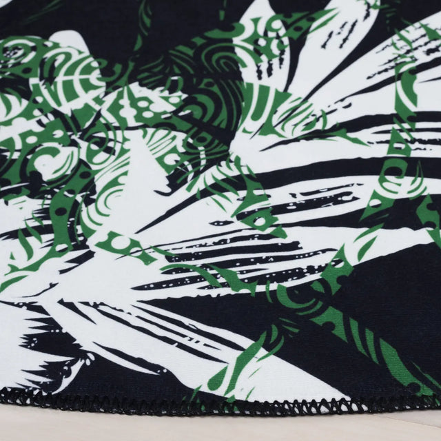 Safavieh Malibu 6'-0" x 6'-0" Rug in Black / Green
