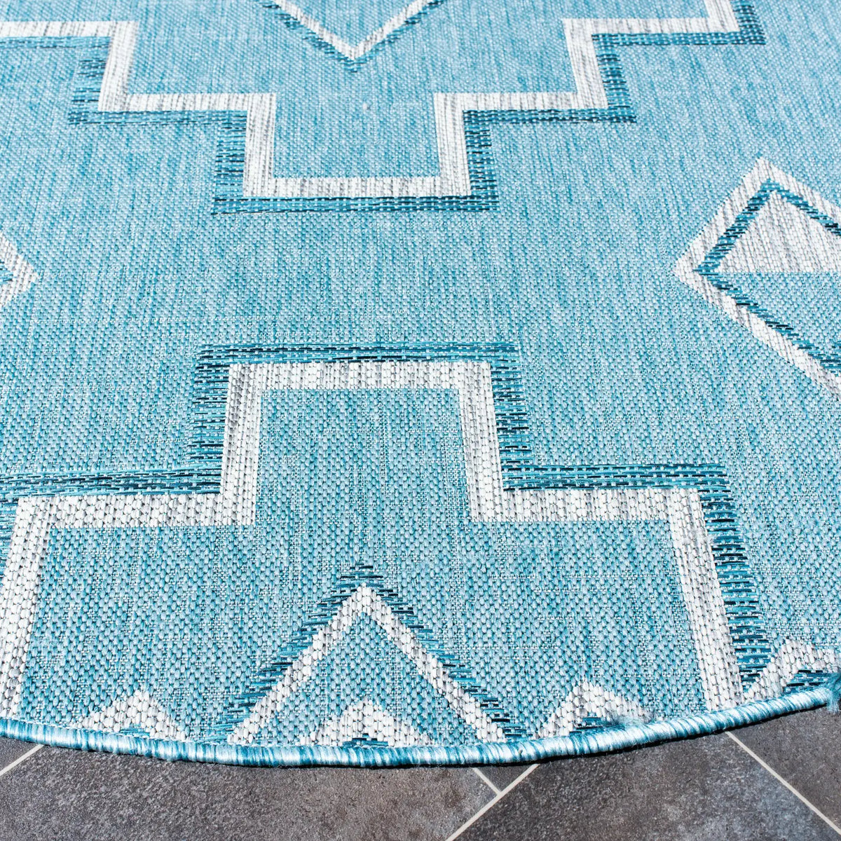 Safavieh Courtyard 6'-7" x 6'-7" Rug in Aqua / Grey