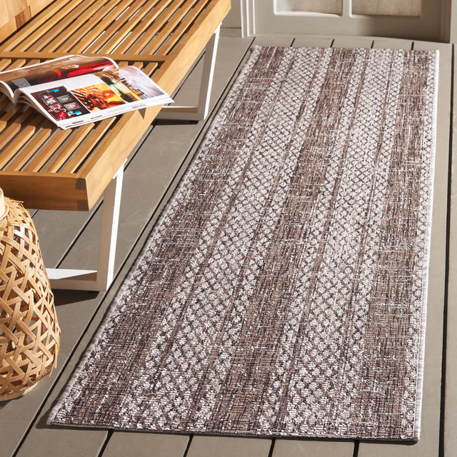 Safavieh Courtyard 2'-3" x 8'-0" Rug in Light Beige / Light Brown