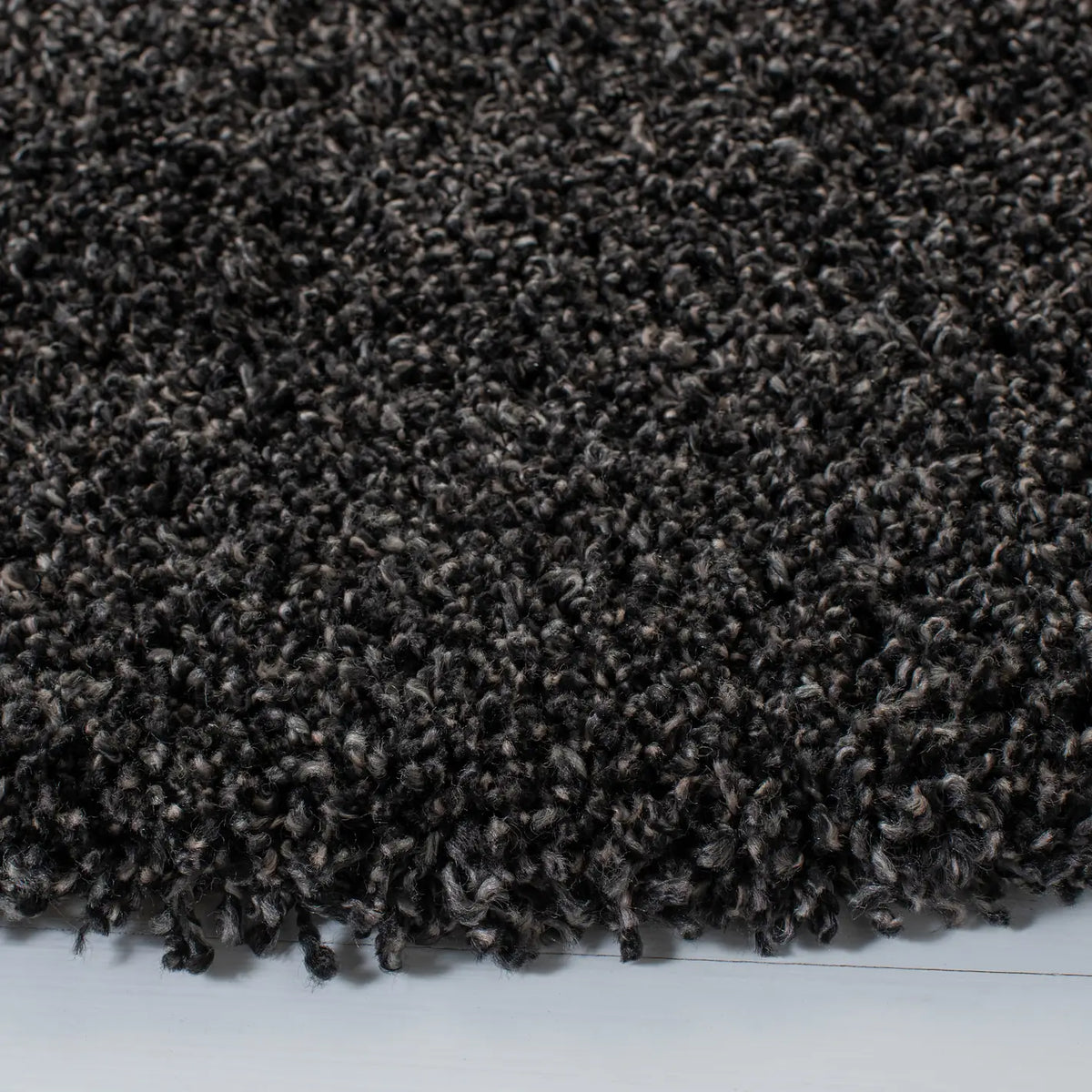 Safavieh Evolution Shag 500 6'-7" x 6'-7" Rug in Charcoal