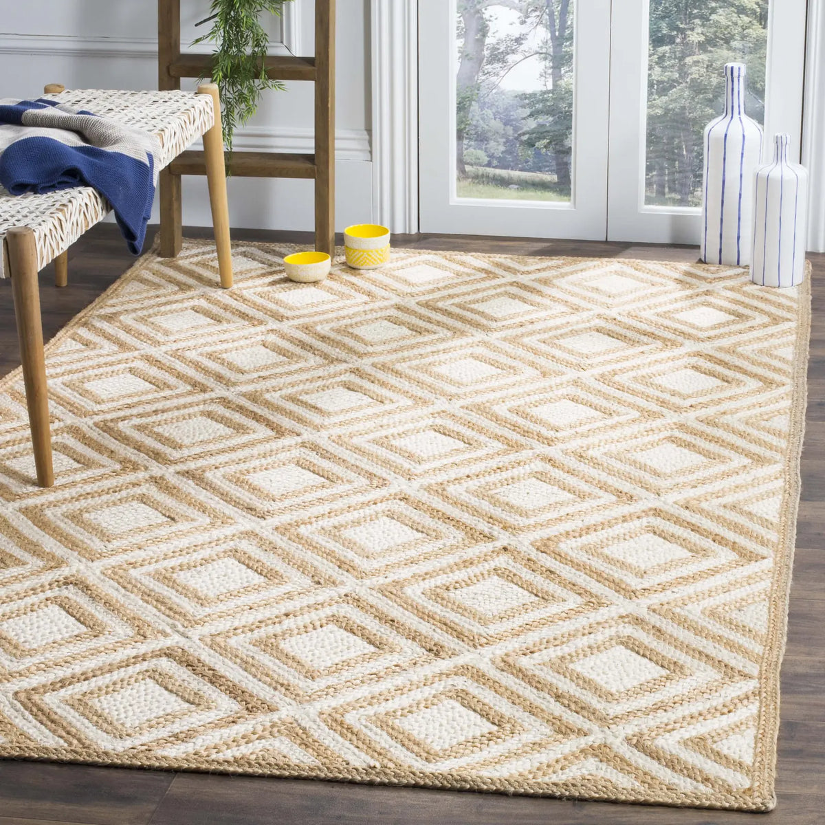 Safavieh Cape Cod 4'-0" x 6'-0" Rug in Natural / Ivory