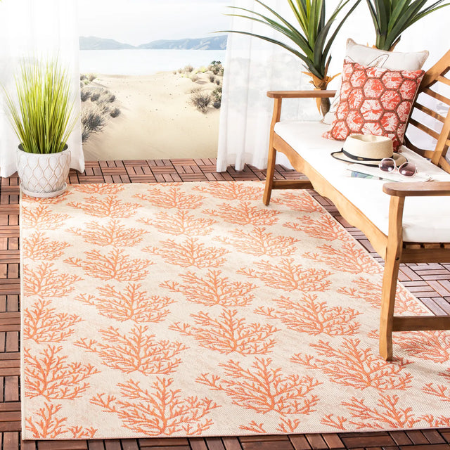 Safavieh Courtyard 5'-3" x 7'-7" Rug in Beige / Terracotta