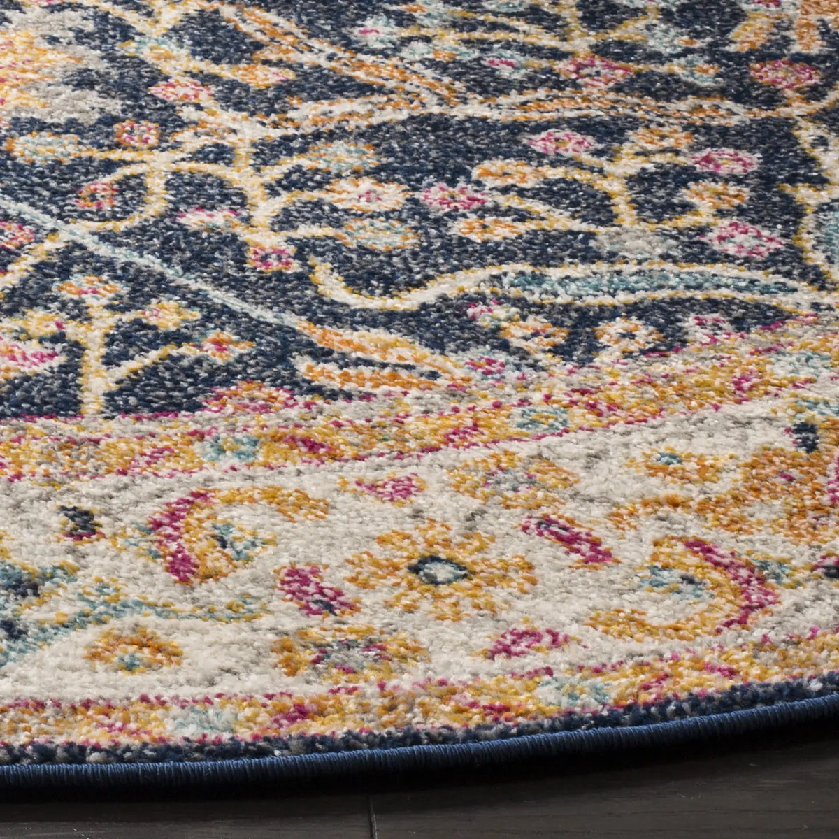 Safavieh Madison 5'-3" x 5'-3" Rug in Navy / Creme