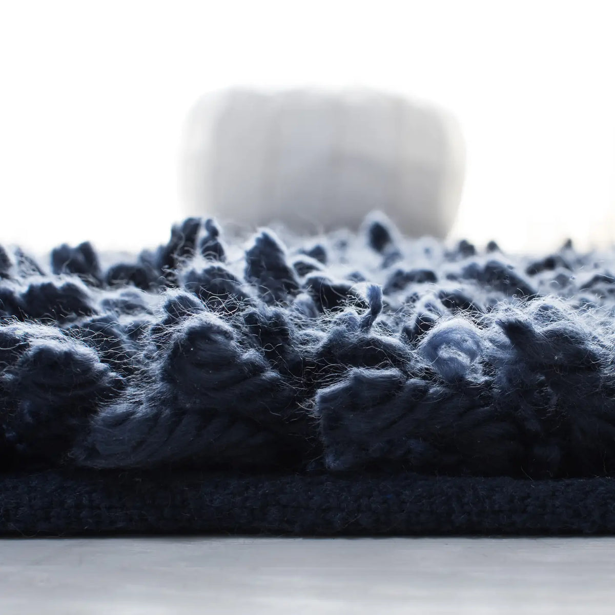 Safavieh Sheep Shag 4'-0" x 6'-0" Rug in Navy