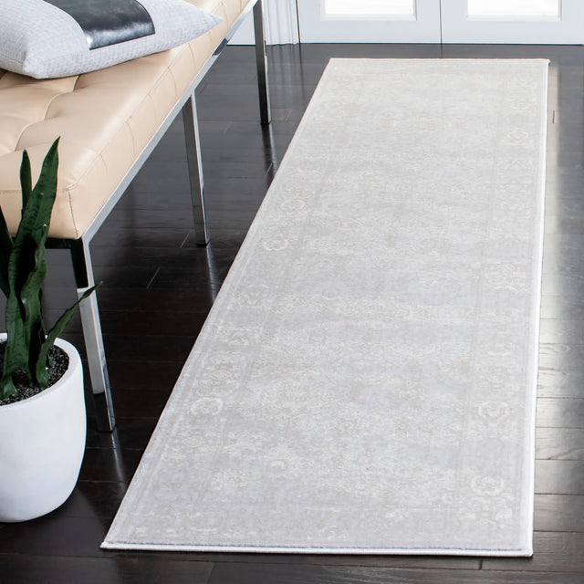 Safavieh Carnegie 2'-3" x 8'-0" Rug in Light Grey / Grey
