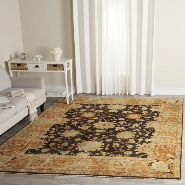 Safavieh Oushak 10'-0" x 14'-0" Rug in Black / Light Gold