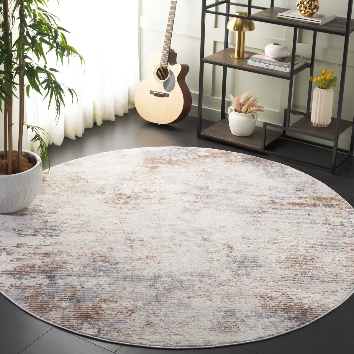 Safavieh Eternal 6'-7" x 6'-7" Rug in Ivory / Grey