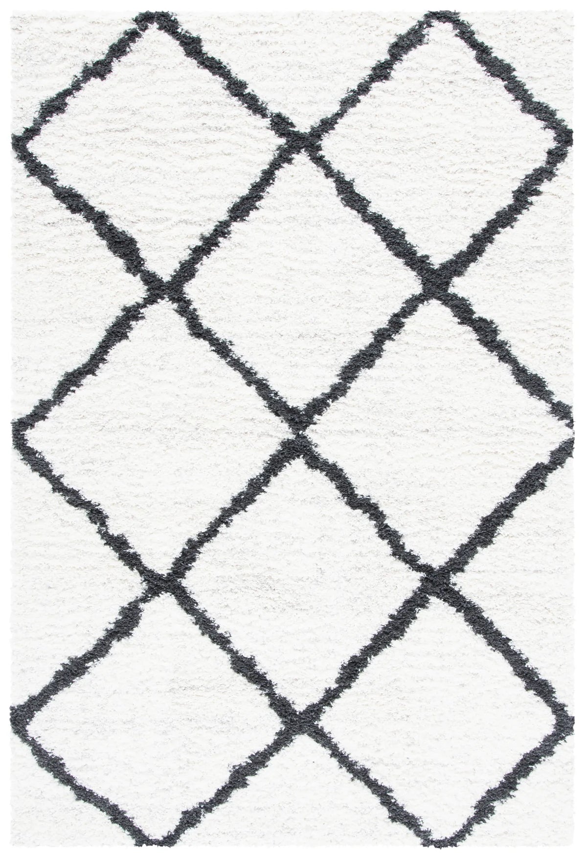 Safavieh August Shag 500 5'-5" x 7'-7" Rug in Ivory / Black