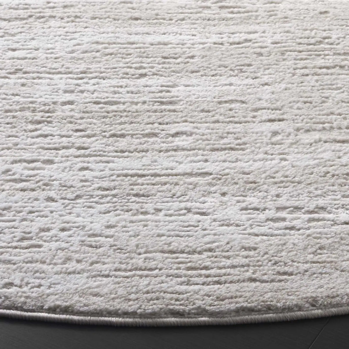 Safavieh Carter 5'-0" x 5'-0" Rug in Ivory / Taupe