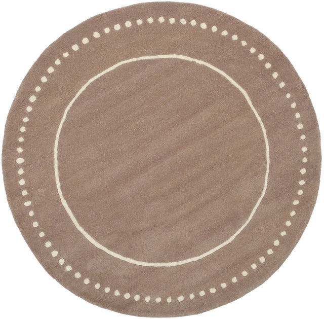 Safavieh Bella 5'-0" x 5'-0" Rug in Beige / Ivory