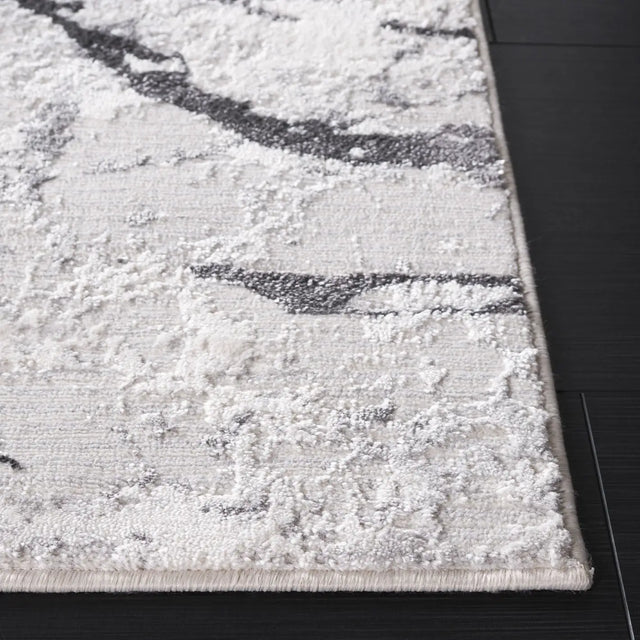 Safavieh Hanna 4'-0" x 6'-0" Rug in Grey / Ivory Dark Grey
