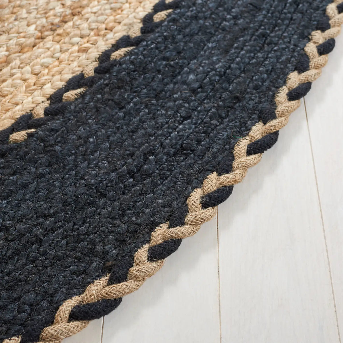 Safavieh Natural Fiber 5'-0" x 8'-0" Rug in Natural / Black