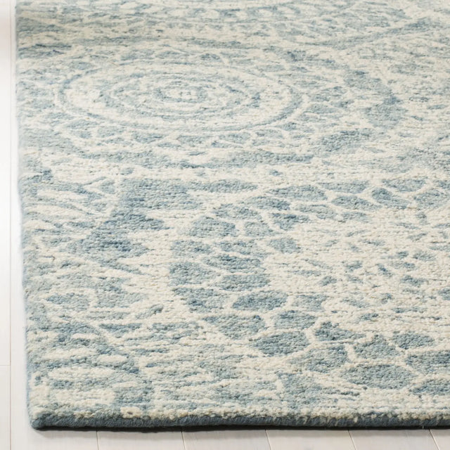 Safavieh Abstract 6'-0" x 9'-0" Rug in Ivory / Blue