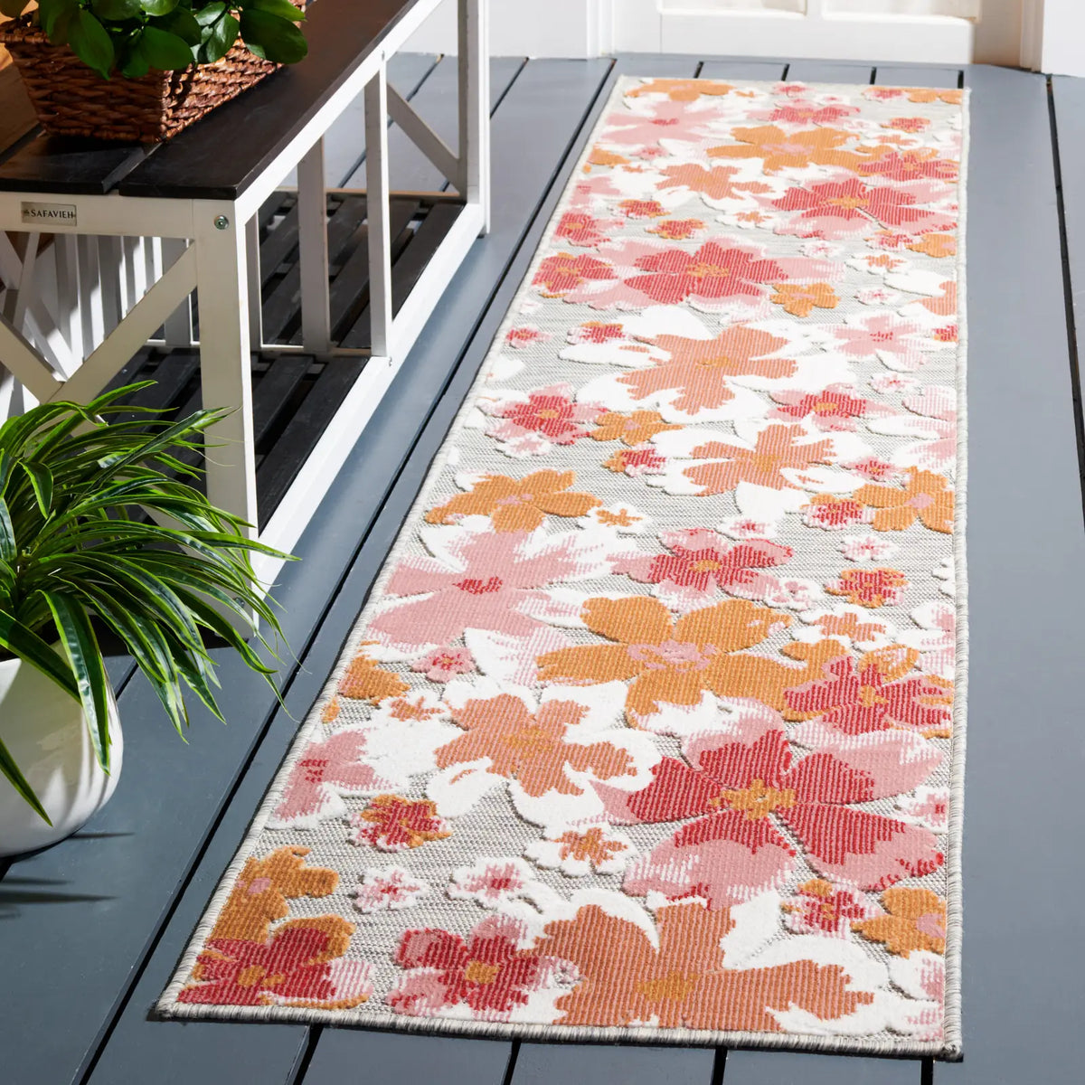 Safavieh Cabana 2'-0" x 10'-0" Rug in Grey / Rose