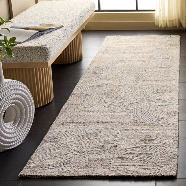 Safavieh Glamour 2'-3" x 8'-0" Rug in Light Brown / Ivory