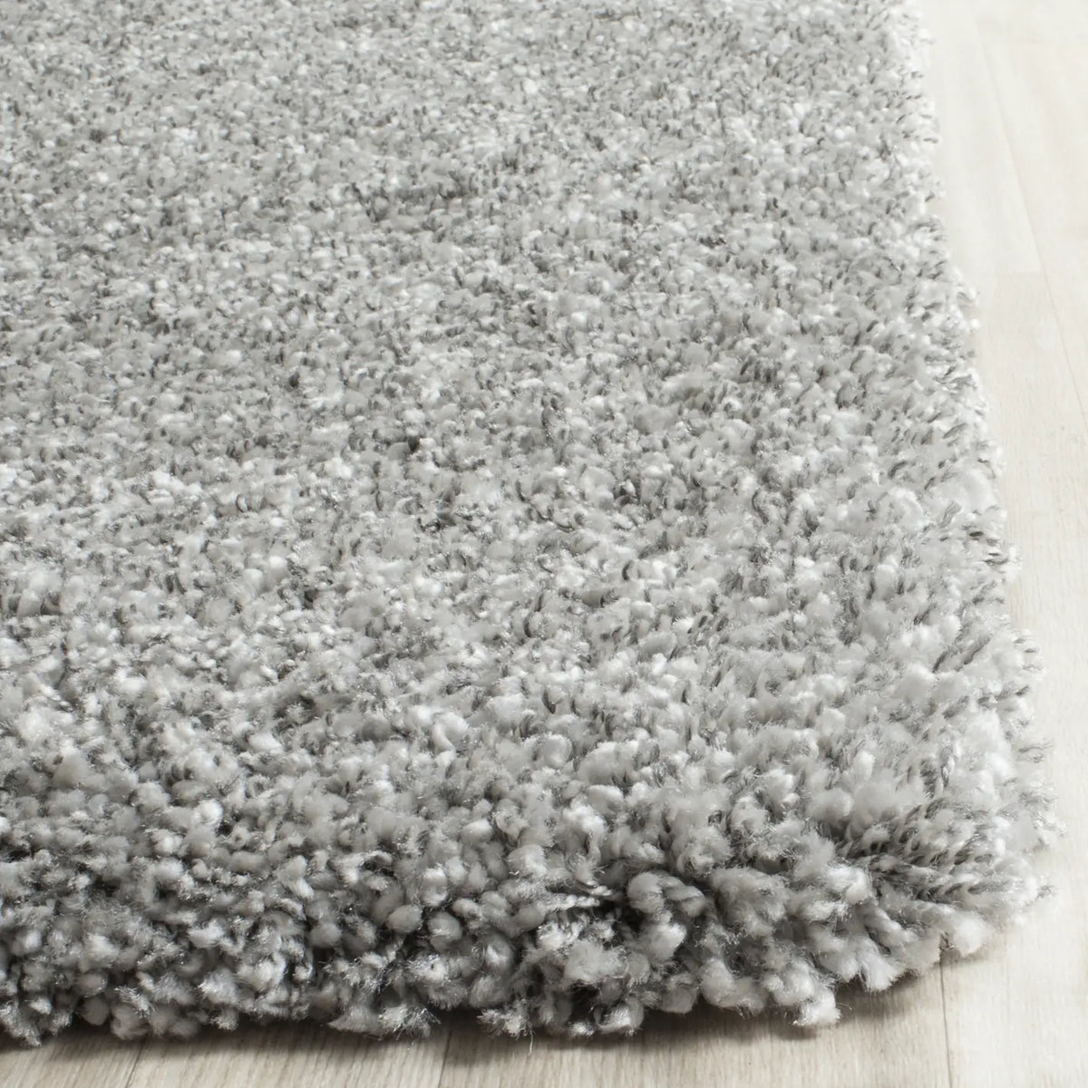 Safavieh Shag 9'-6" x 13'-0" Rug in Silver