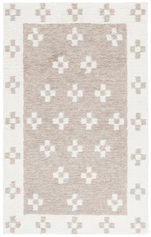 Safavieh Vermont 4'-0" x 6'-0" Rug in Beige / Ivory