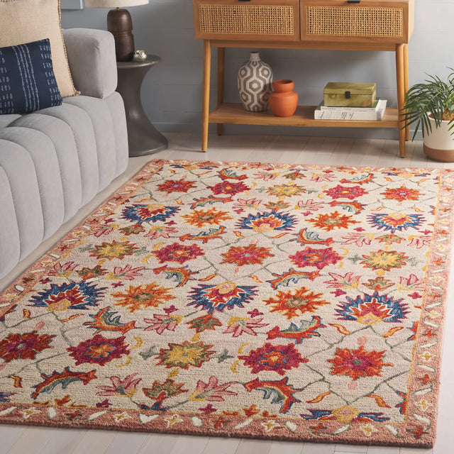 Safavieh Aspen 4'-0" x 6'-0" Rug in Ivory / Rust