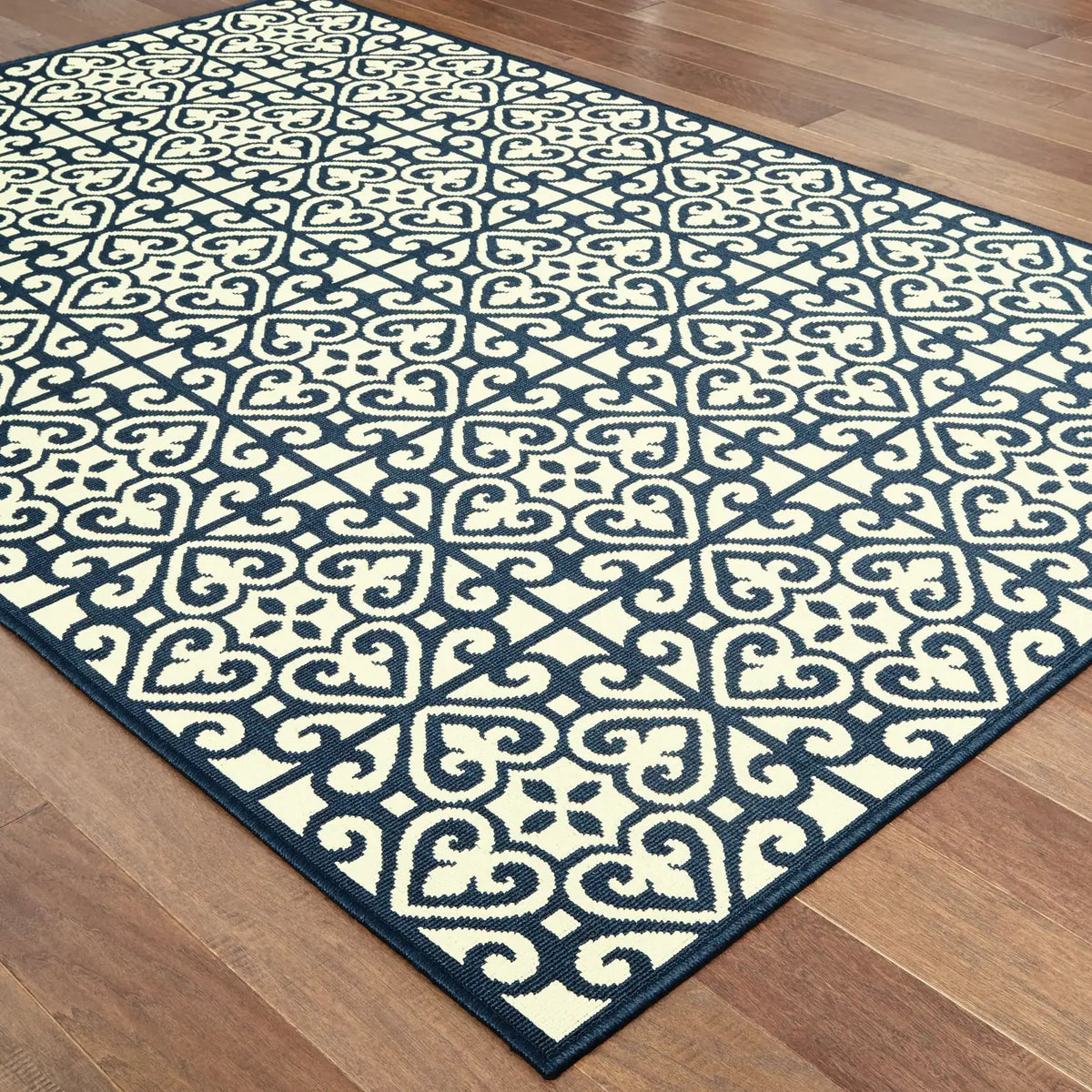 Oriental Weavers Sphinx Marina 5927B Ivory / Navy Rugs - angle detail